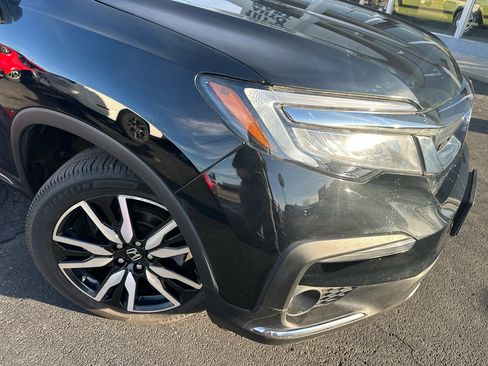 Used 2019 Honda Pilot Elite image 3