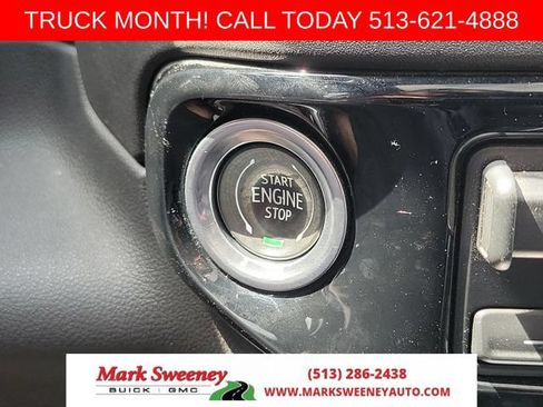 Used 2024 Chevrolet Silverado 2500 LTZ w/ LTZ Convenience Package AWD/4WD image 30