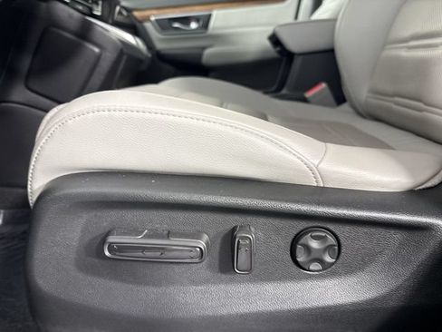 Used 2022 Honda CR-V Touring image 21