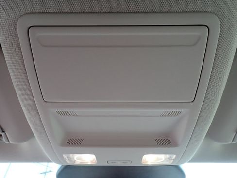 Used 2021 Ford Escape SE image 22