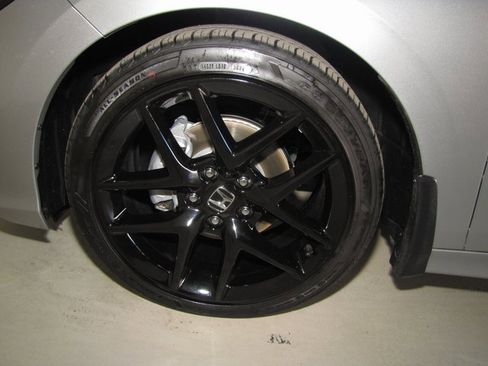 Certified 2025 Honda Civic Sport image 25