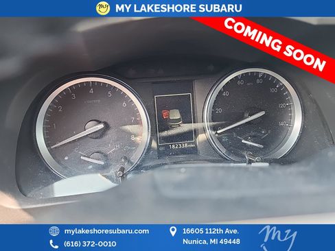 Used 2017 Toyota Highlander XLE AWD/4WD image 17