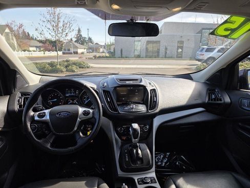Used 2015 Ford Escape SE w/ Equipment Group 201A AWD/4WD image 9