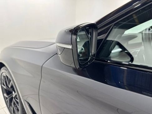 Used 2023 BMW 540i xDrive w/ M Sport Package AWD/4WD image 9