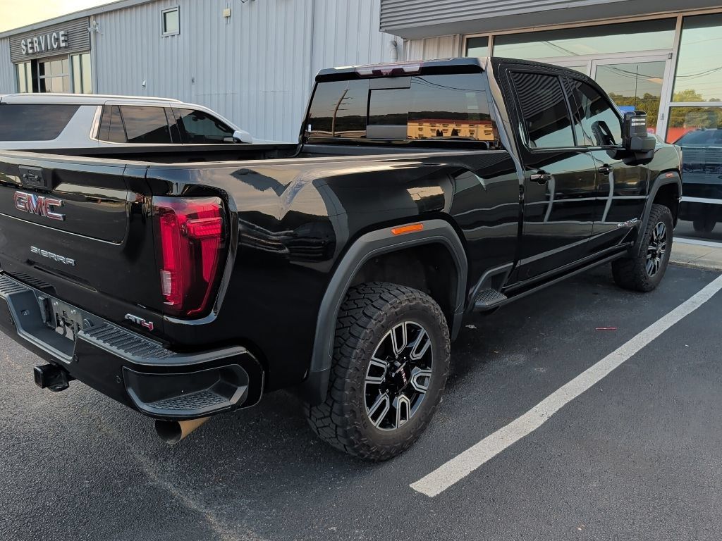 Used 2021 GMC Sierra 2500 AT4 w/ AT4 Premium Plus Package AWD/4WD image 5