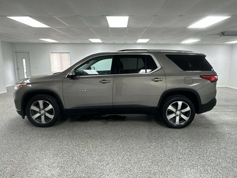 Used 2018 Chevrolet Traverse LT AWD/4WD image 5