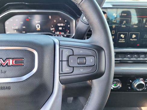 Used 2024 GMC Sierra 1500 SLT AWD/4WD image 21