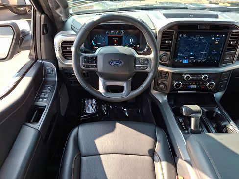 Used 2025 Ford F150 Lariat w/ Equipment Group 501A Mid AWD/4WD image 11