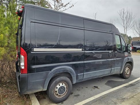 Used 2022 RAM ProMaster 1500 w/ Safety Group image 4