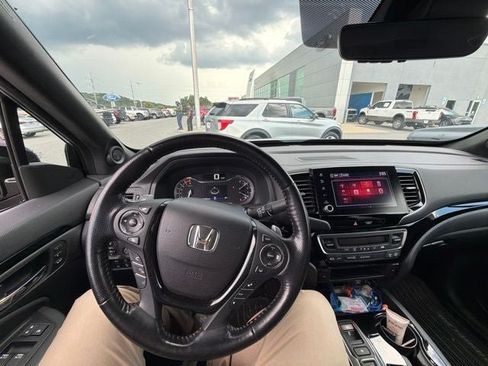 Used 2022 Honda Ridgeline Black Edition image 10