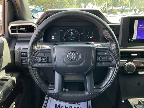 Used 2025 Toyota Tacoma SR5 RWD image 37