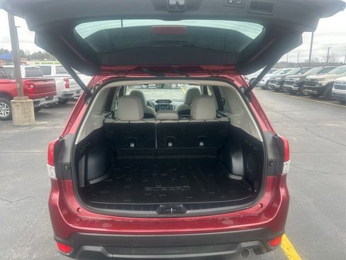 Used 2023 Subaru Forester Limited image 22