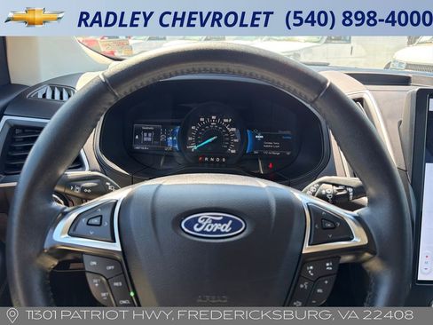 Used 2024 Ford Edge SEL AWD/4WD image 5