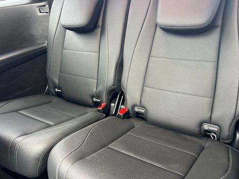 Used 2023 Mercedes-Benz GLS 450 4MATIC image 27