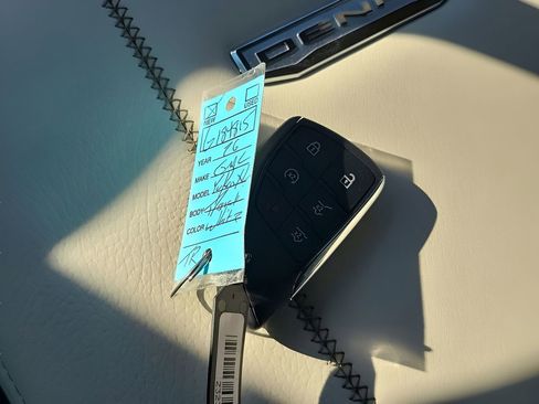 New 2026 GMC Yukon XL Denali image 40