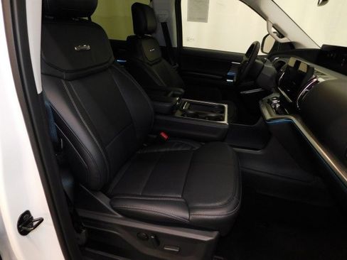 New 2025 Ford Expedition Platinum image 20