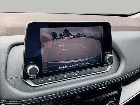 Certified 2022 Nissan Rogue SV w/ SV Premium Package FWD image 27