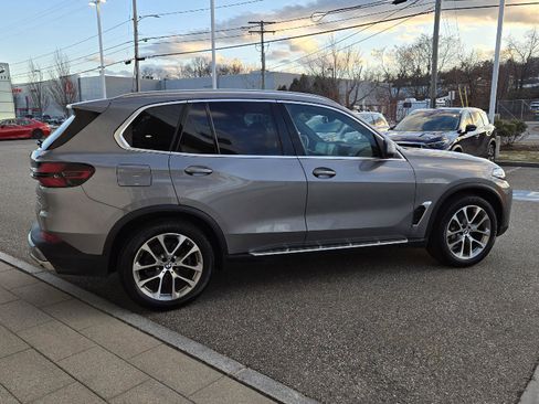 Used 2026 BMW X5 xDrive40i image 14