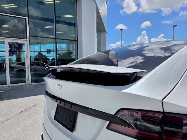 Used 2022 Tesla Model X Plaid AWD/4WD image 13