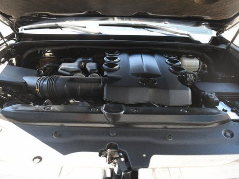 Certified 2022 Toyota 4Runner Limited AWD/4WD image 30