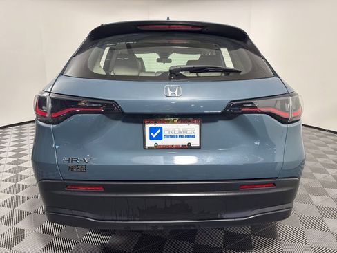 Used 2025 Honda HR-V LX image 6