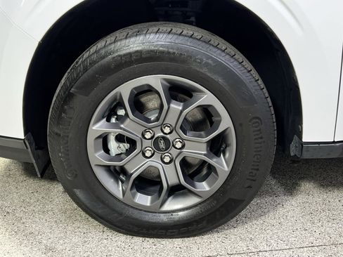 Used 2022 Ford Maverick XLT w/ Equipment Group 300A Standard image 16