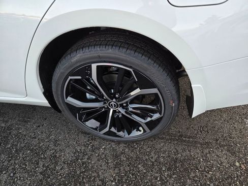 New 2025 Nissan Altima 2.5 SR w/ SR Premium Package image 5