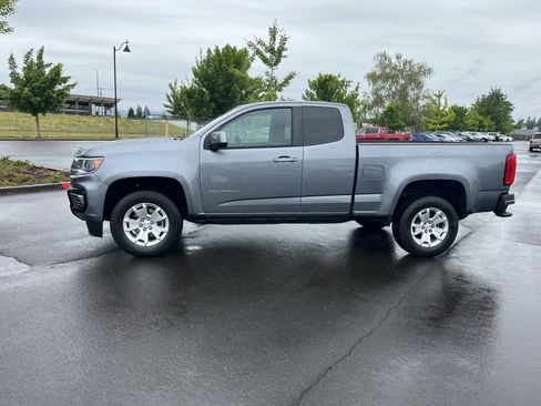 Used 2022 Chevrolet Colorado LT w/ Fleet Safety Package RWD image 2