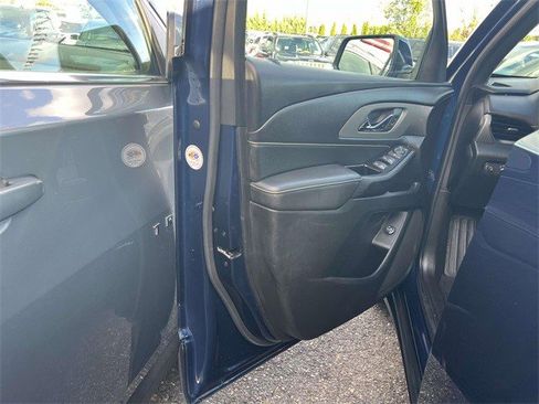 Certified 2023 Chevrolet Traverse LT image 15