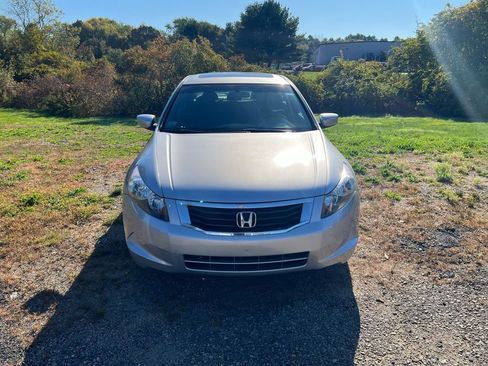 Used 2010 Honda Accord EX image 4