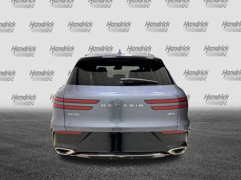 Used 2026 Genesis GV70 2.5T Sport Prestige image 9