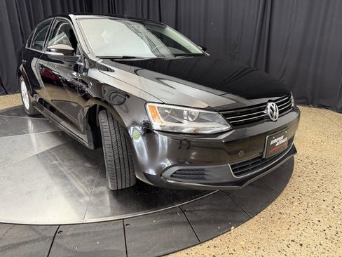 Used 2014 Volkswagen Jetta SE image 12