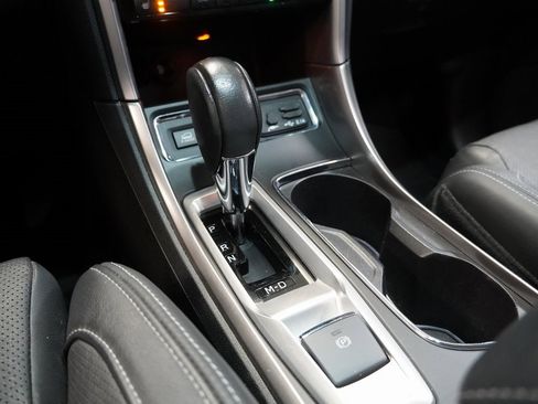 Used 2019 Subaru Ascent Limited image 21