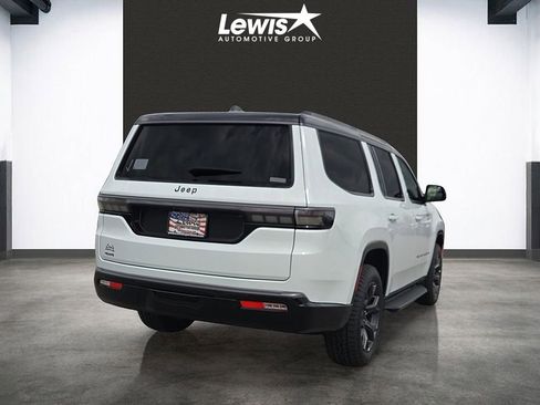 New 2026 Jeep Grand Wagoneer 4WD image 4