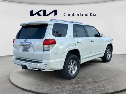 Used 2012 Toyota 4Runner SR5 w/ Premium Pkg AWD/4WD image 10