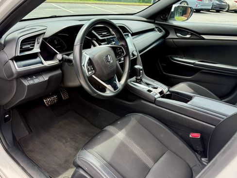 Used 2021 Honda Civic Sport image 11