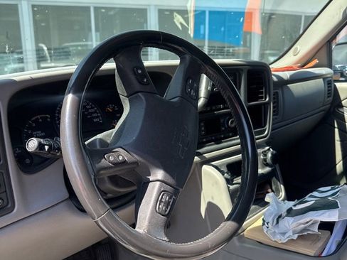 Used 2004 Chevrolet Silverado 2500 LT w/ Skid Plate Package image 4