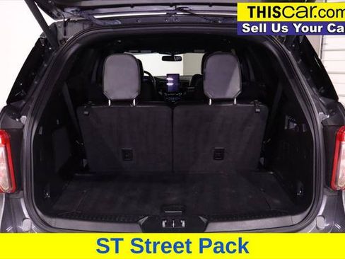 Used 2022 Ford Explorer ST w/ Equipment Group 401A AWD/4WD image 15