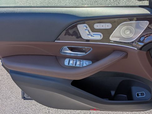 Certified 2024 Mercedes-Benz GLE 450 4MATIC image 14