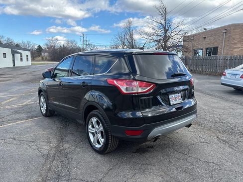 Used 2014 Ford Escape SE image 3
