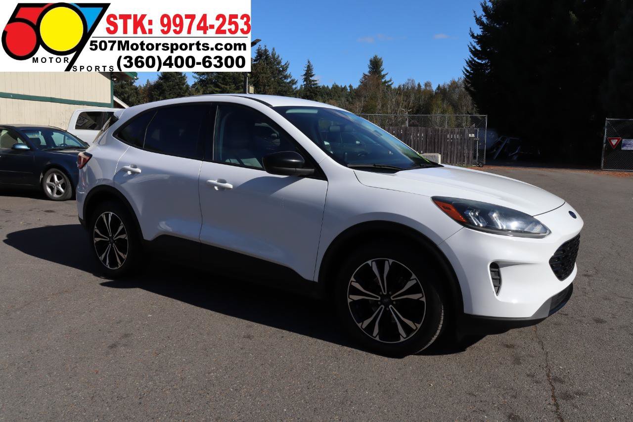 Used 2021 Ford Escape SE w/ SE Sport Appearance Package AWD/4WD image 10