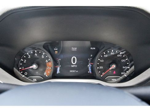 Used 2023 Jeep Compass Latitude AWD/4WD image 17
