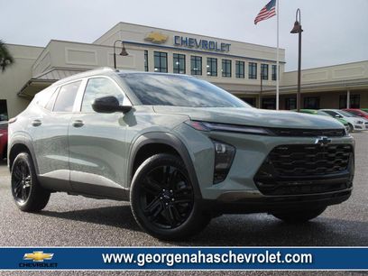 New 2025 Chevrolet Trax ACTIV w/ Sunroof Package