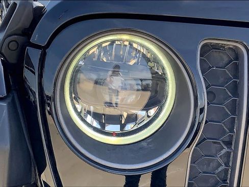 Used 2023 Jeep Wrangler Unlimited Rubicon 392 w/ Trailer Tow Package AWD/4WD image 37