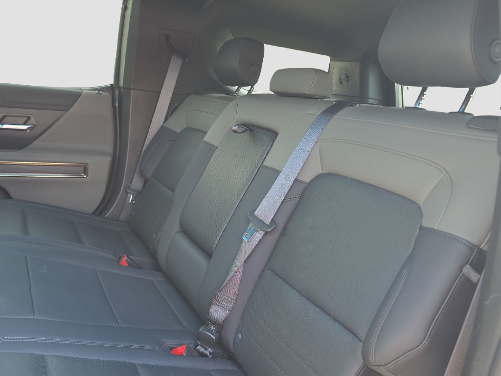Used 2024 GMC Hummer EV 3X AWD/4WD image 12