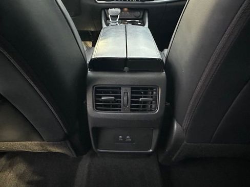 Certified 2022 Nissan Rogue SV w/ SV Premium Package image 29