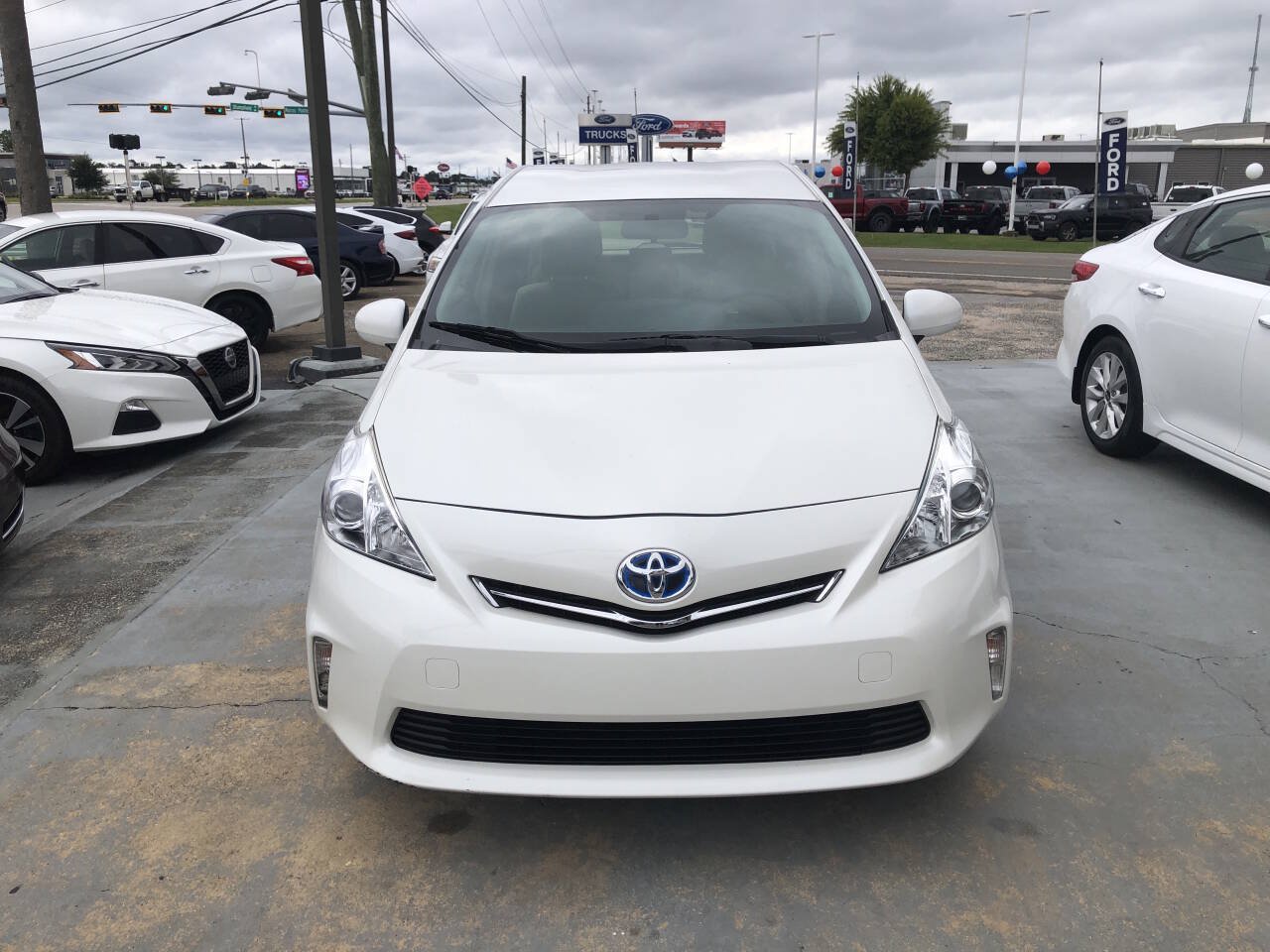 Used 2012 Toyota Prius V Three FWD image 6