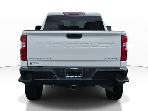 Used 2025 Chevrolet Silverado 2500 Custom w/ Custom Value Package AWD/4WD image 5