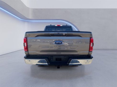 Used 2022 Ford F150 XLT w/ Equipment Group 302A High image 4