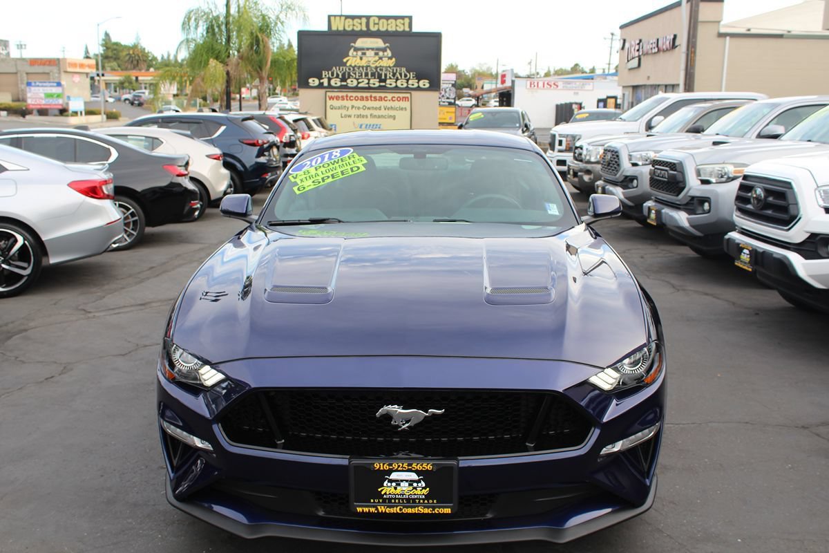 Used 2018 Ford Mustang GT RWD image 3